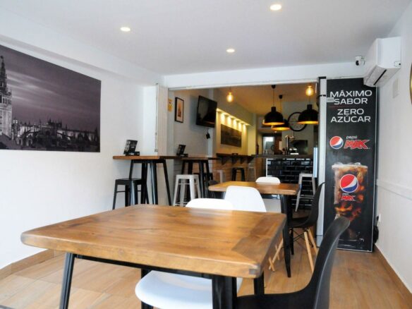 Commercial Unit In Alicante, Spain (60 M²)