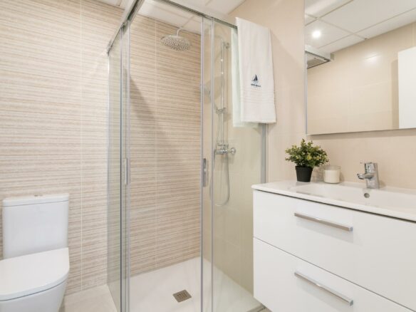 3-bedroom Penthouse In Torrevieja, Spain (96 M²)