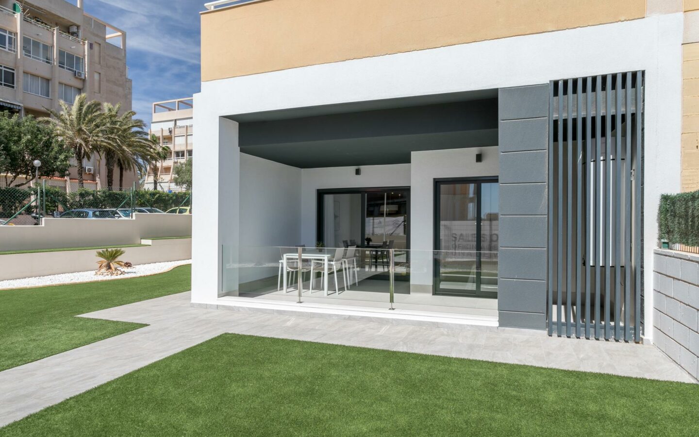 3-bedroom Penthouse In Torrevieja, Spain (96 M²)