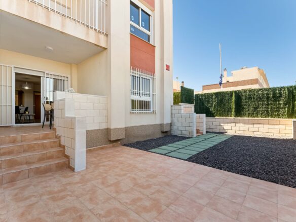 2-bedroom Penthouse In Orihuela Costa, Spain (69 M²)