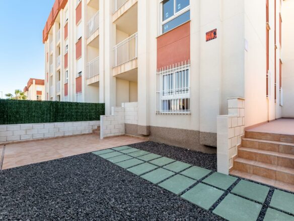 2-bedroom Penthouse In Orihuela Costa, Spain (69 M²)