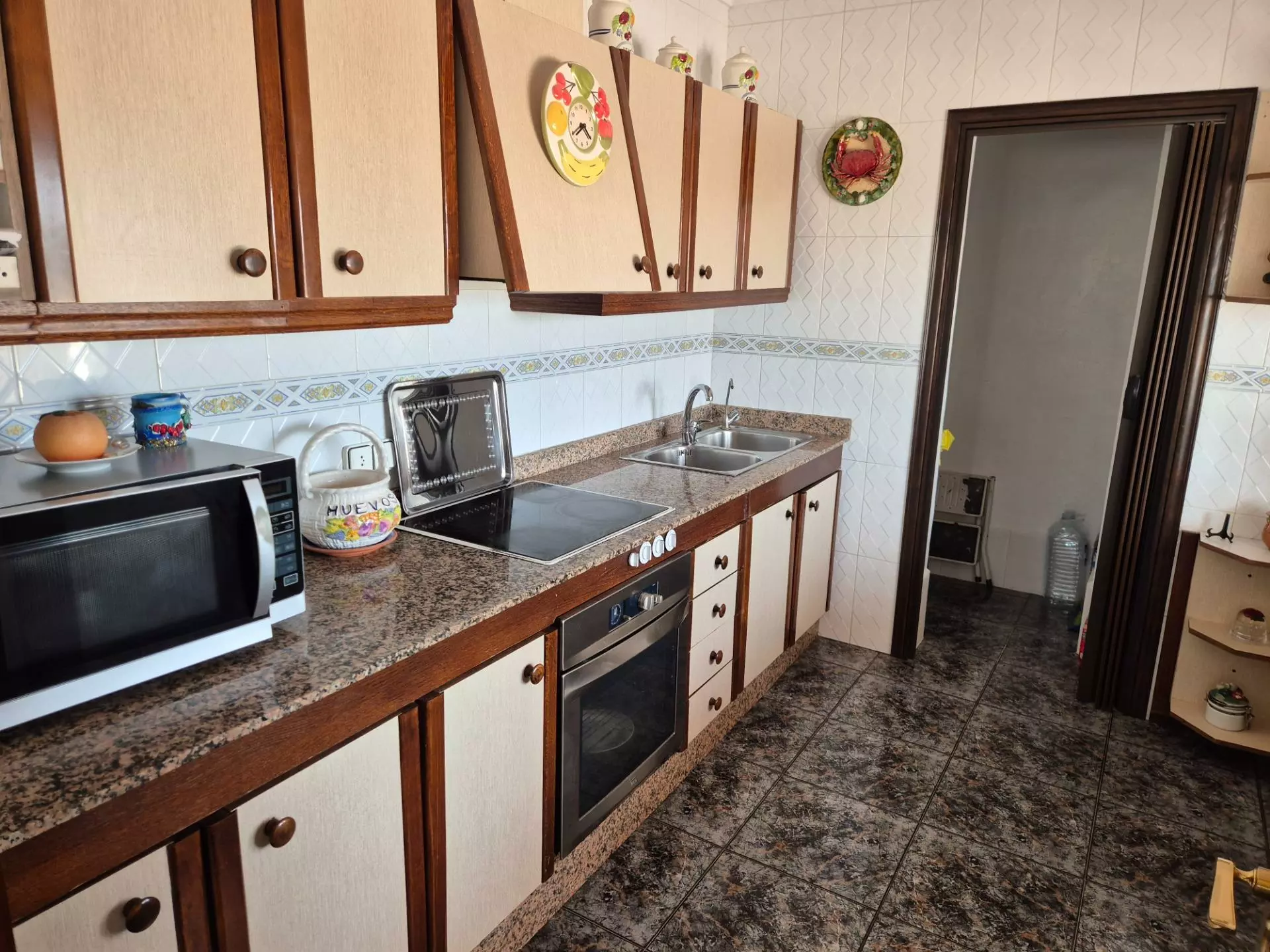 6-bedroom Villa In Aspe, Spain (468 M²)