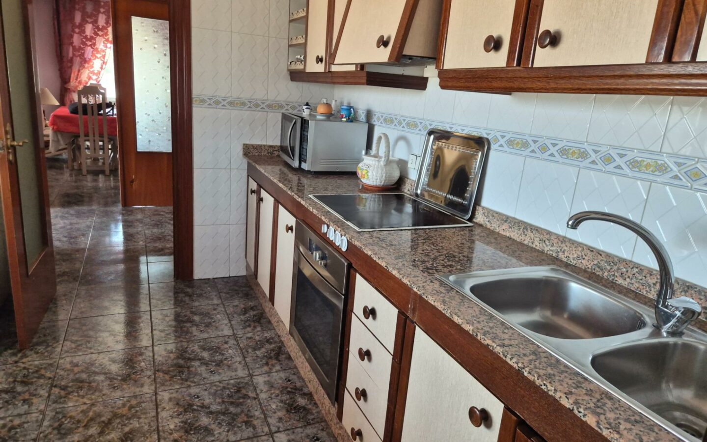 6-bedroom Villa In Aspe, Spain (468 M²)