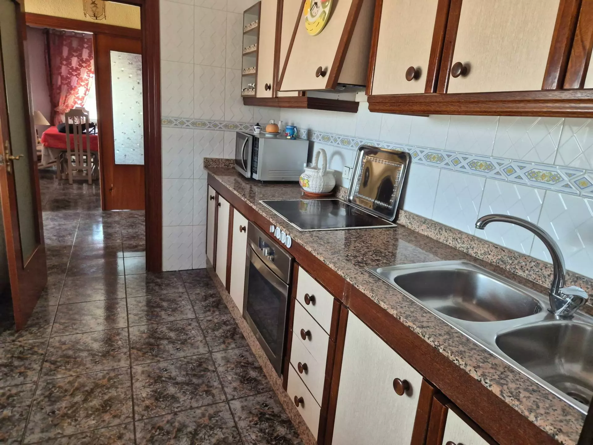 6-bedroom Villa In Aspe, Spain (468 M²)