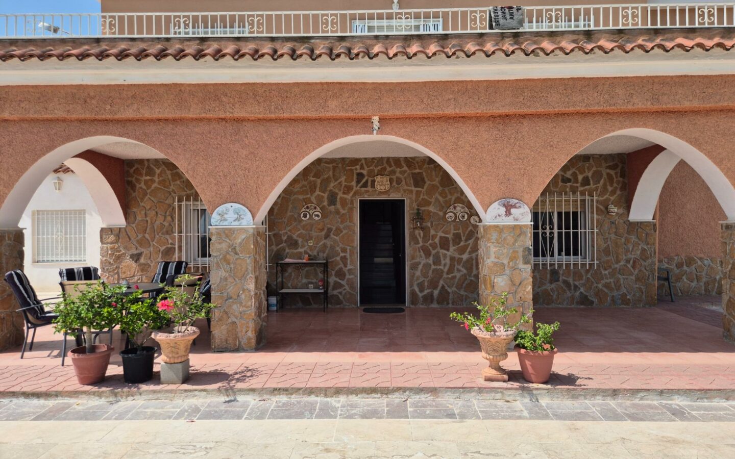 6-bedroom Villa In Aspe, Spain (468 M²)