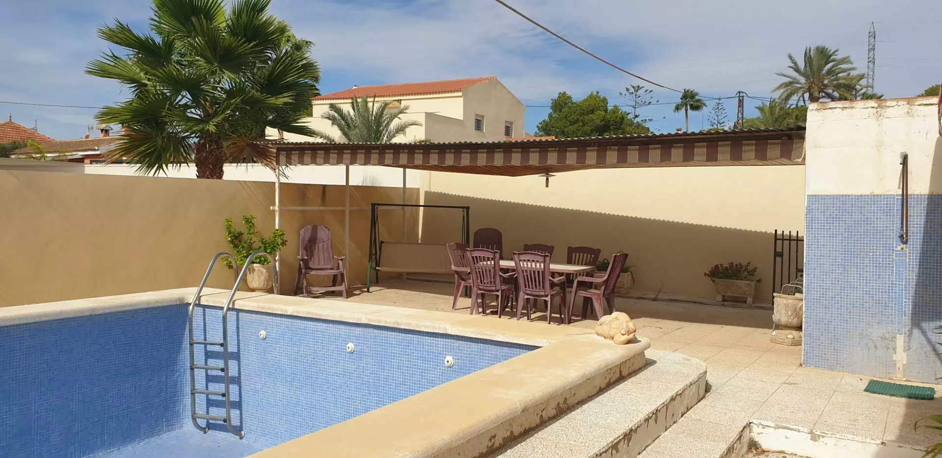 3-bedroom Villa In Elche, Spain (127 M²)