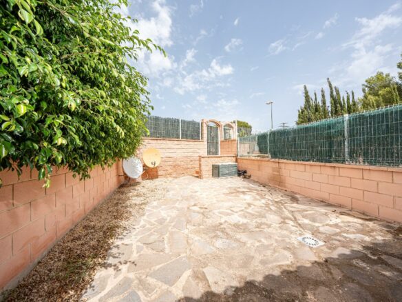 3-bedroom Terraced House In La Nucía, Spain (184 M²)