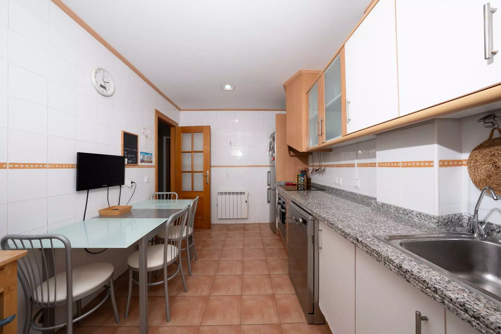 3-bedroom Terraced House In La Nucía, Spain (184 M²)