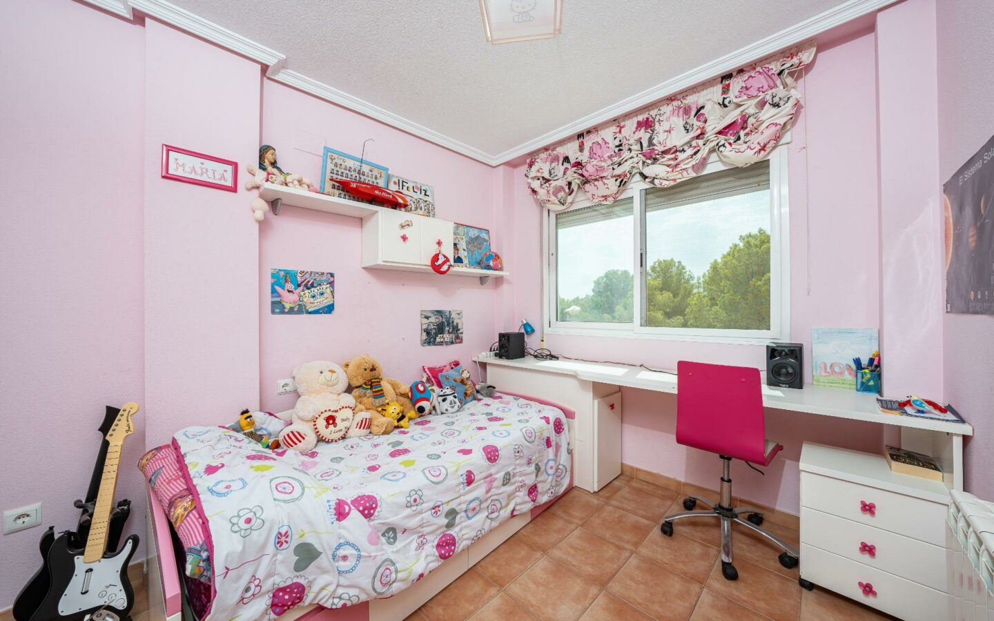 3-bedroom Terraced House In La Nucía, Spain (184 M²)