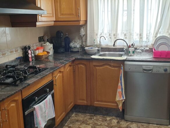 3-bedroom Villa In Elche, Spain (127 M²)