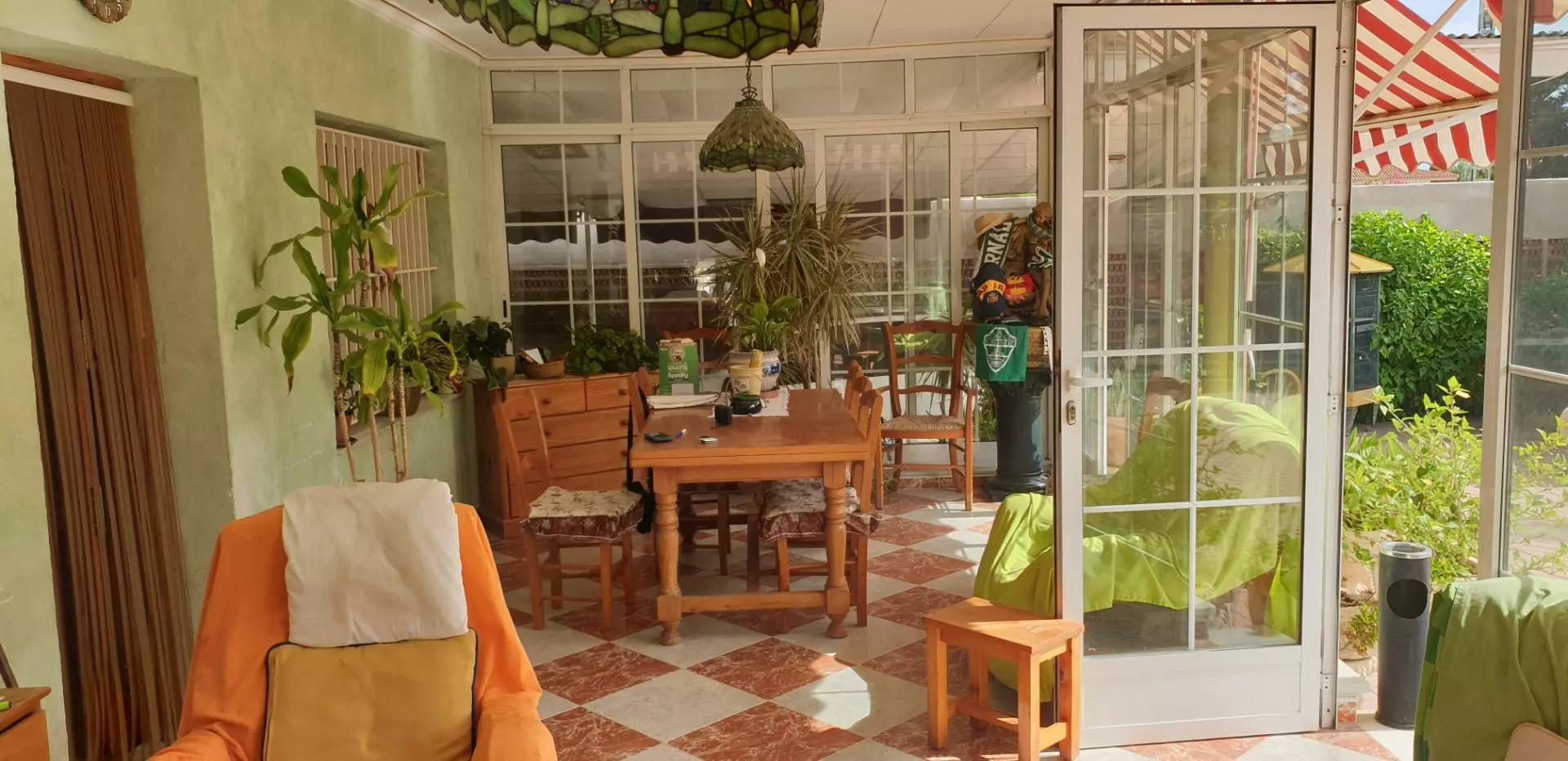 3-bedroom Villa In Elche, Spain (127 M²)