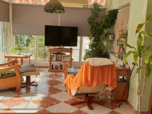 3-bedroom Villa In Elche, Spain (127 M²)