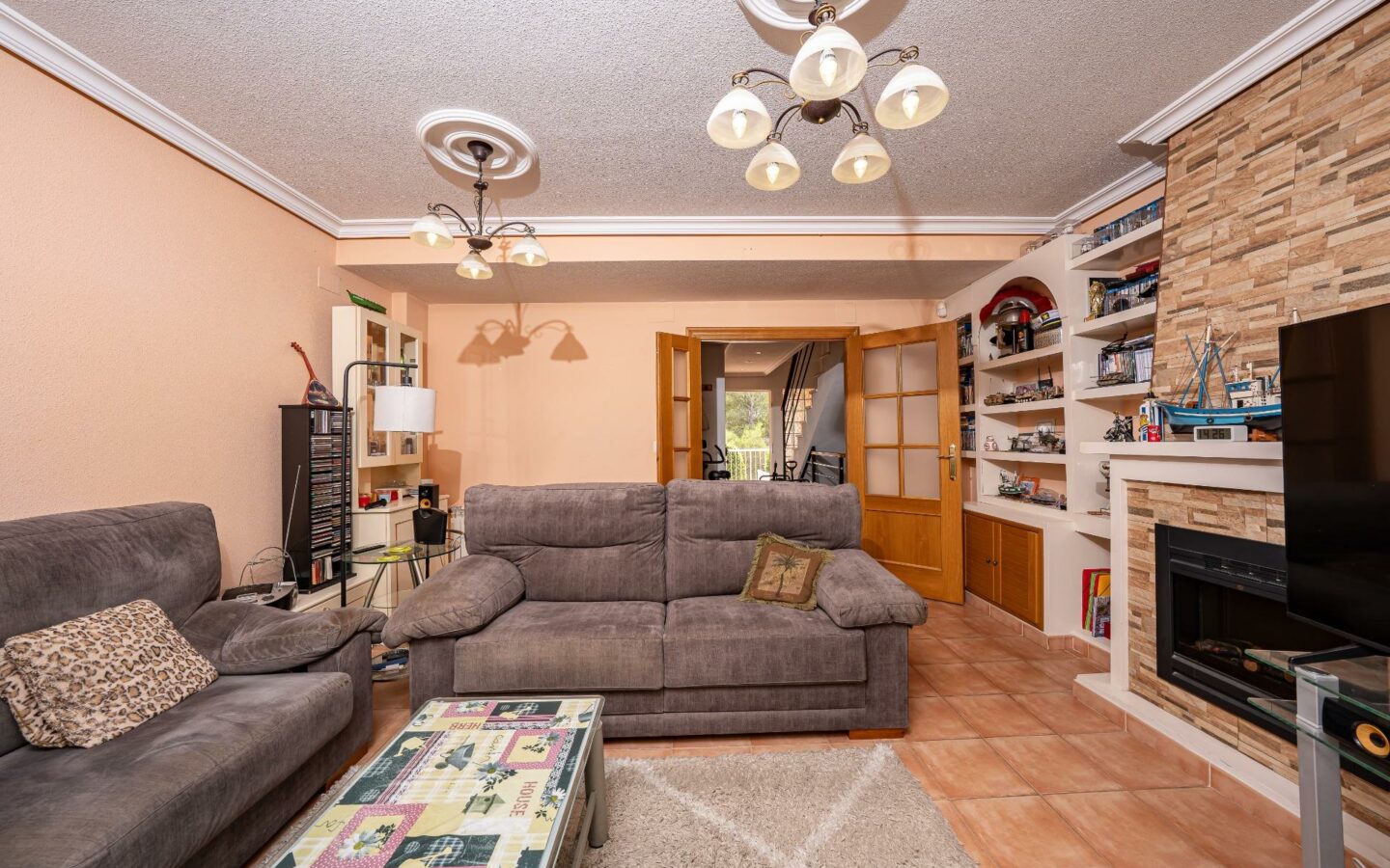 3-bedroom Terraced House In La Nucía, Spain (184 M²)