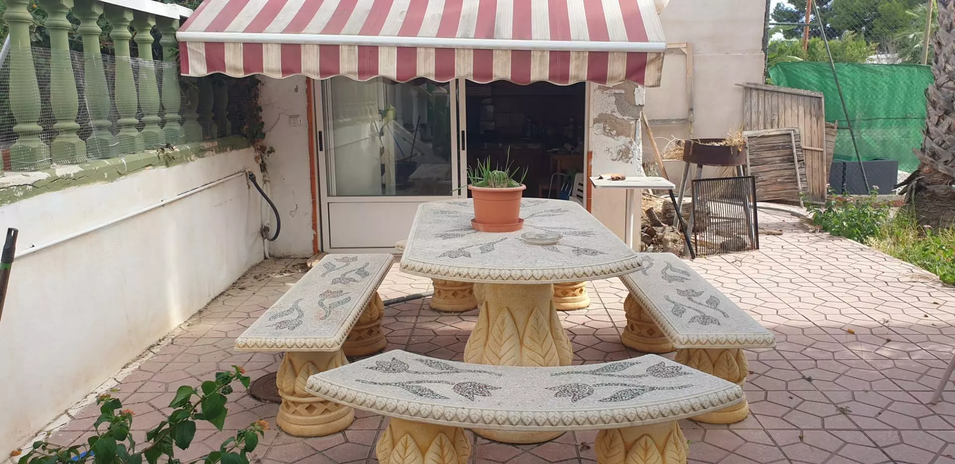 3-bedroom Villa In Elche, Spain (127 M²)