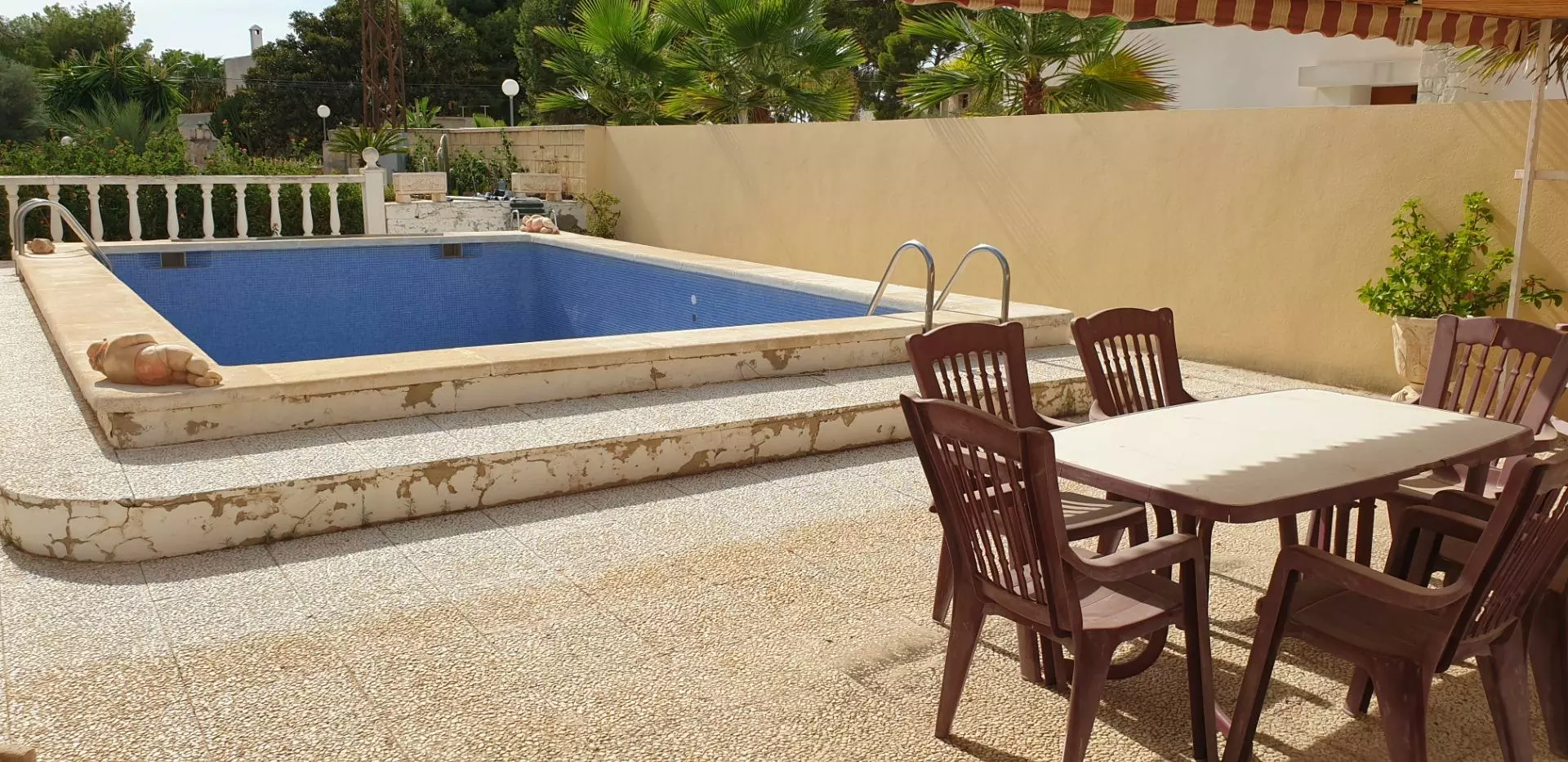 3-bedroom Villa In Elche, Spain (127 M²)