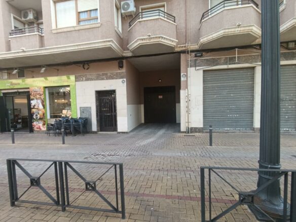 Garage In Elche, Spain (23 M²)
