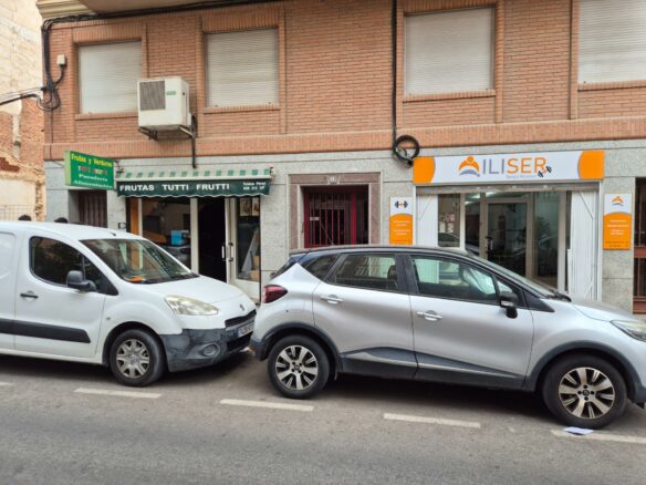 Commercial Unit 107 M² In Elche, Spain