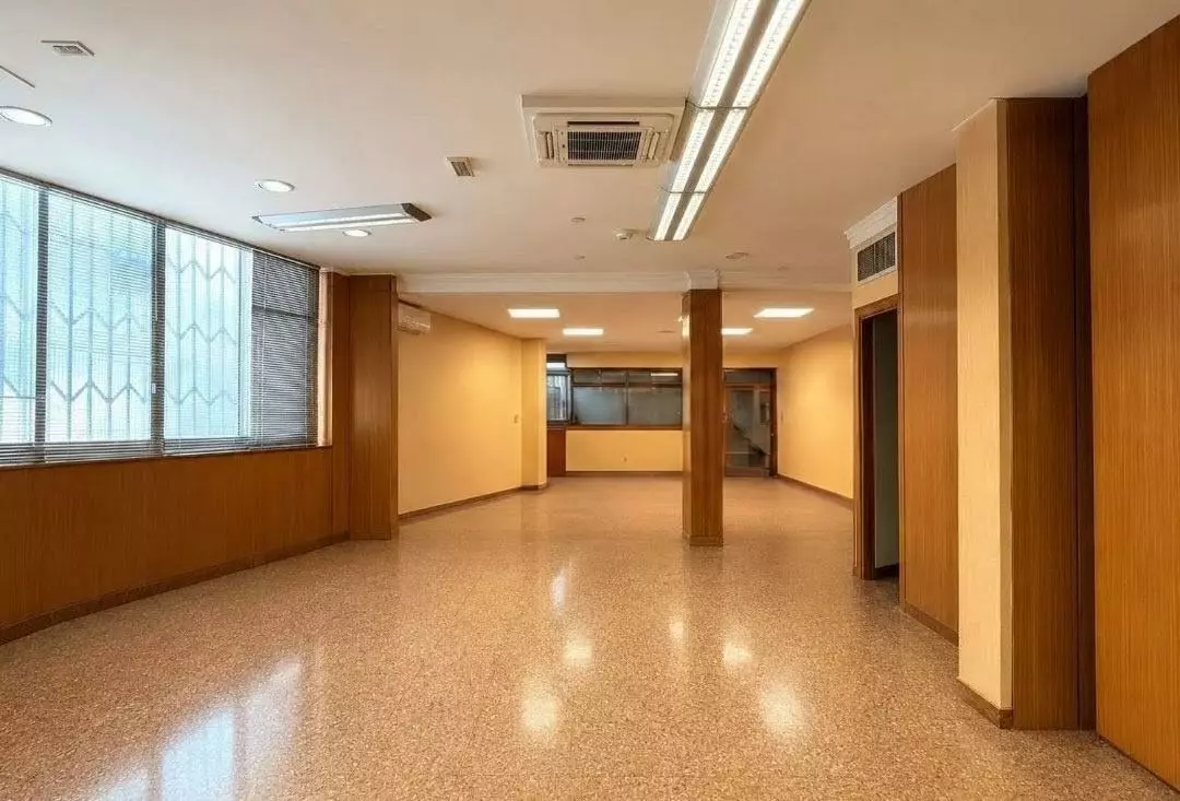 Commercial Unit 1160 M² In Benidorm, Spain