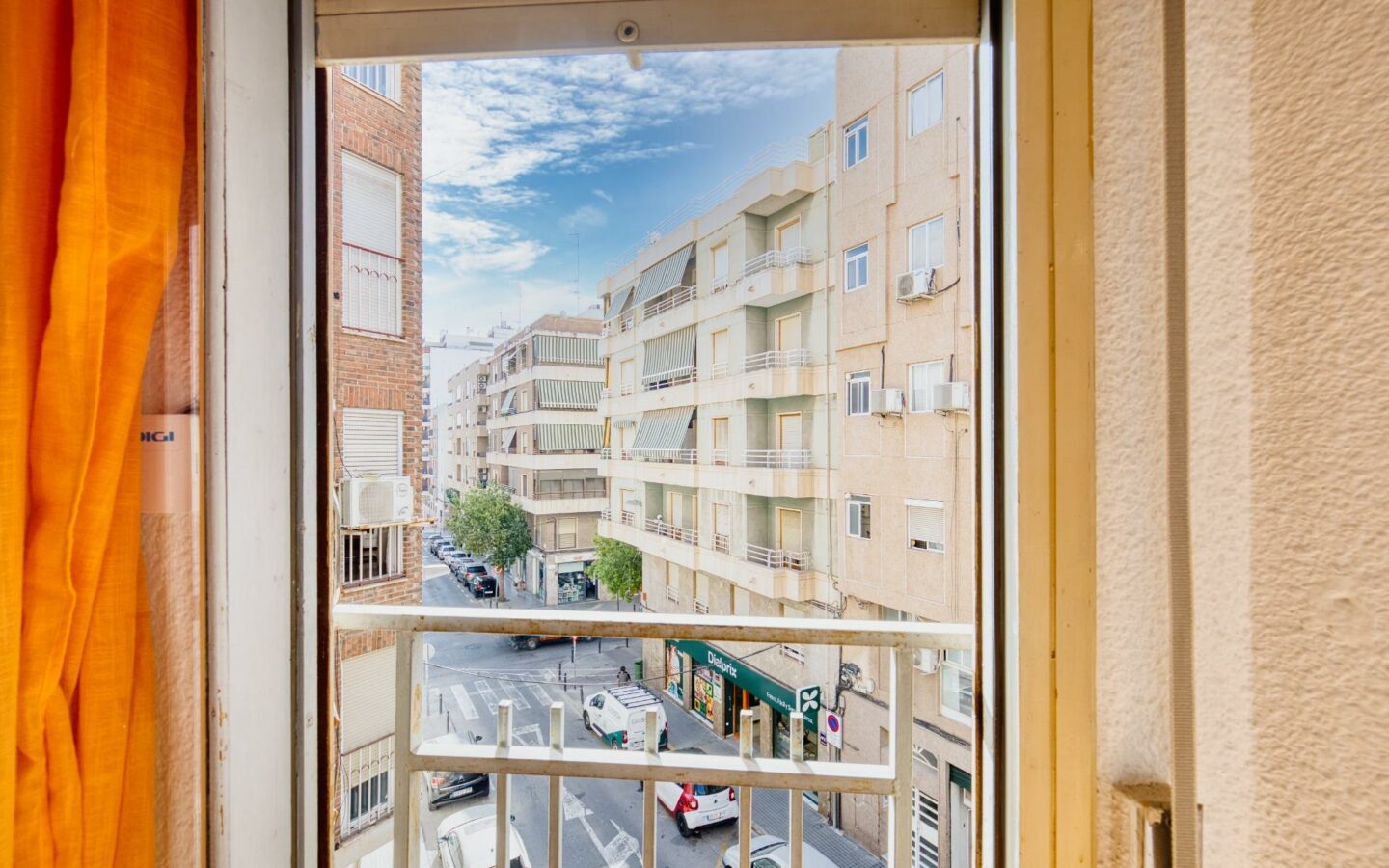 3-bedroom Flat In Elche, Spain (110 M²)