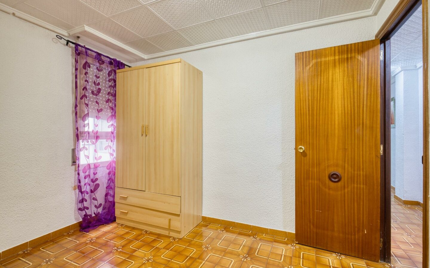 3-bedroom Flat In Elche, Spain (110 M²)