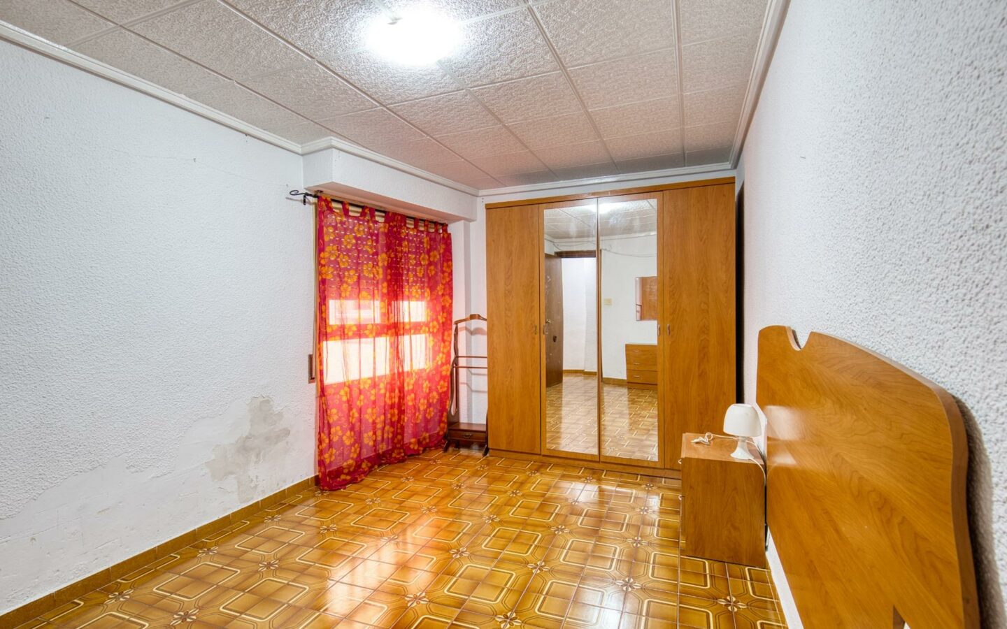 3-bedroom Flat In Elche, Spain (110 M²)