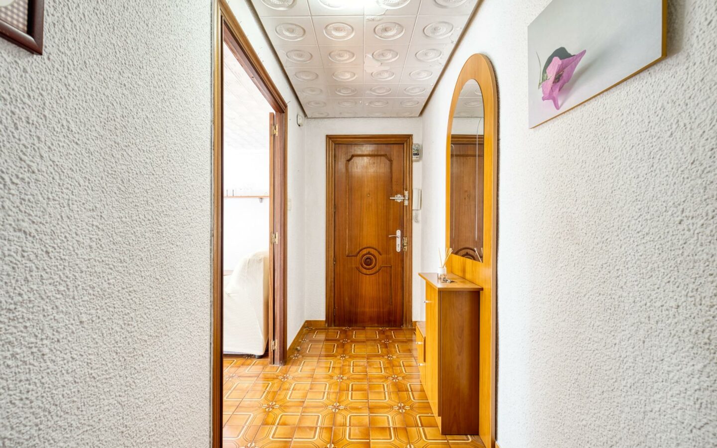 3-bedroom Flat In Elche, Spain (110 M²)