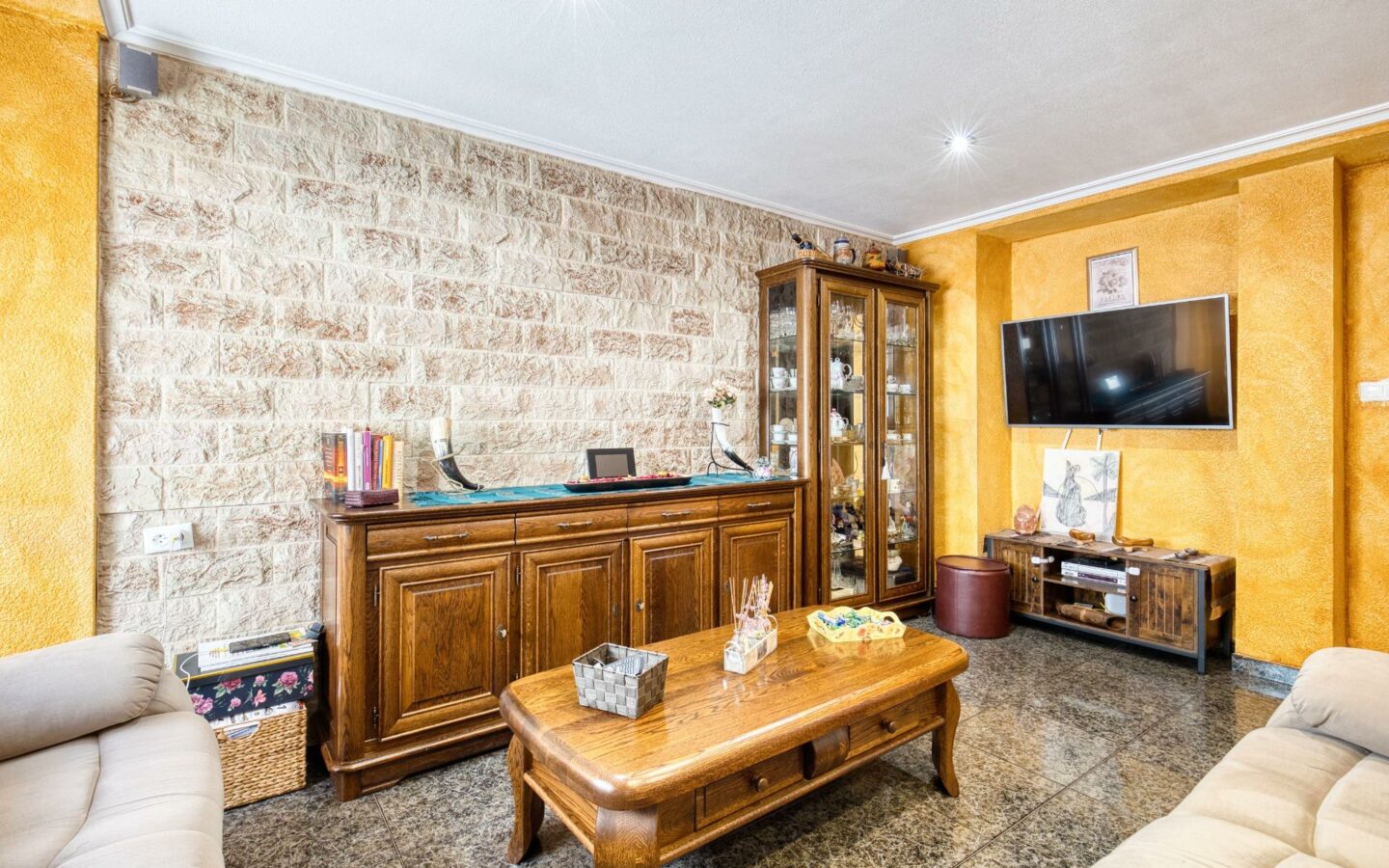 Flat 115 M² In Elche, Spain