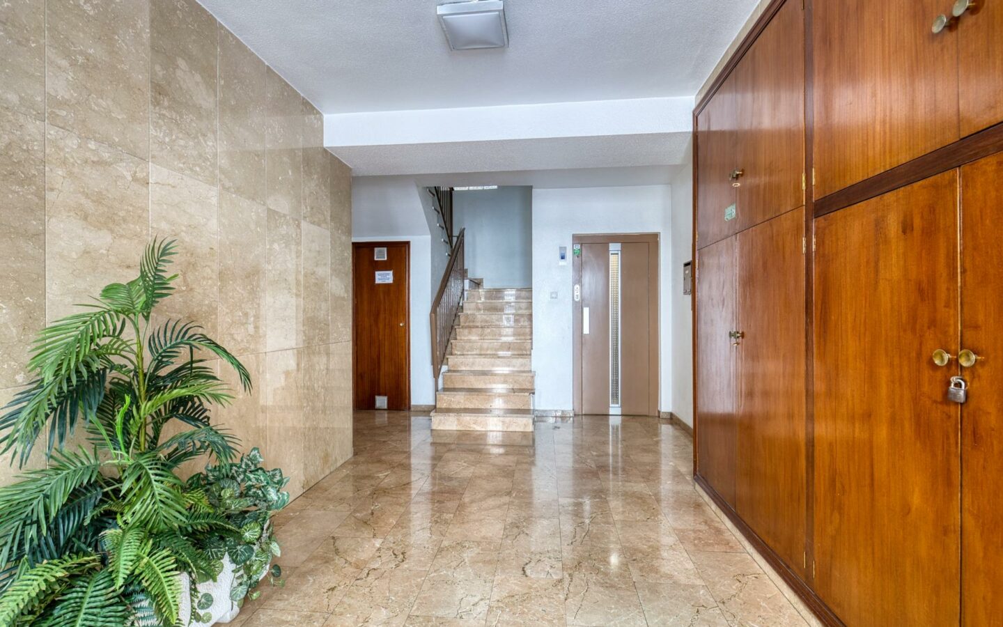 Flat 115 M² In Elche, Spain