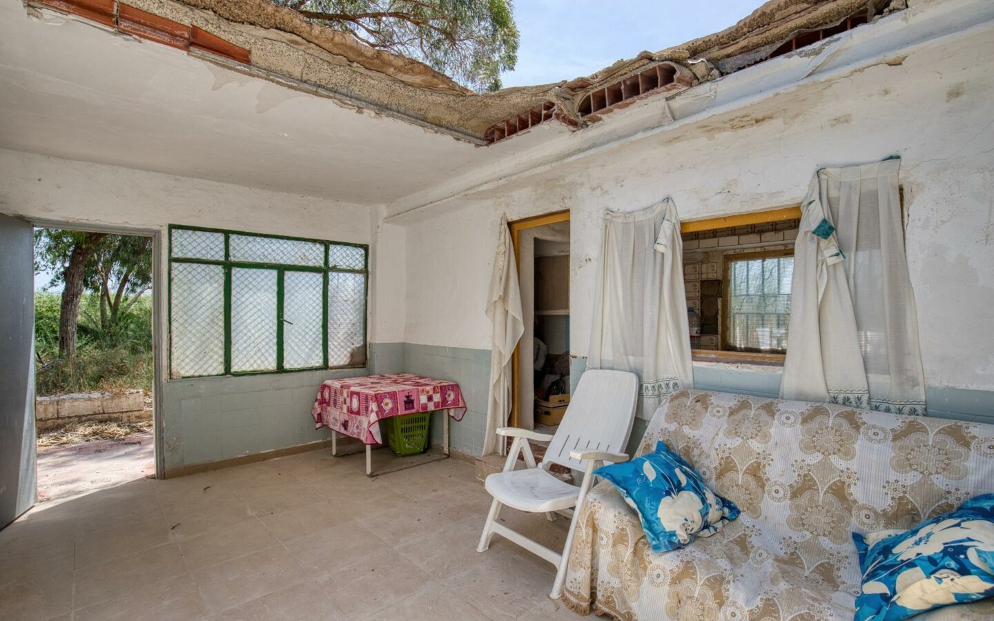 1-bedroom Country House In La Marina, Spain (60 M²)