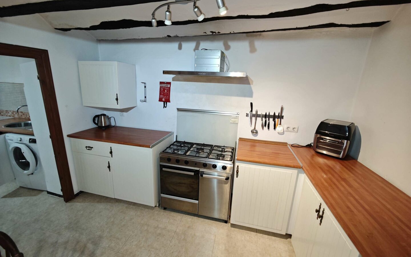 Country House 184 M² In Torre Del Rico, Spain