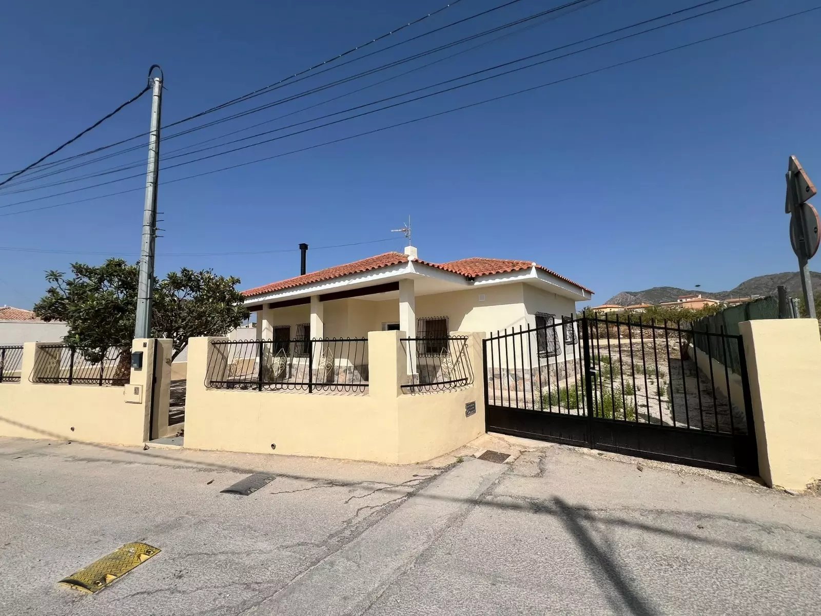 Detached Villa 120 M² In Macisvenda, Spain