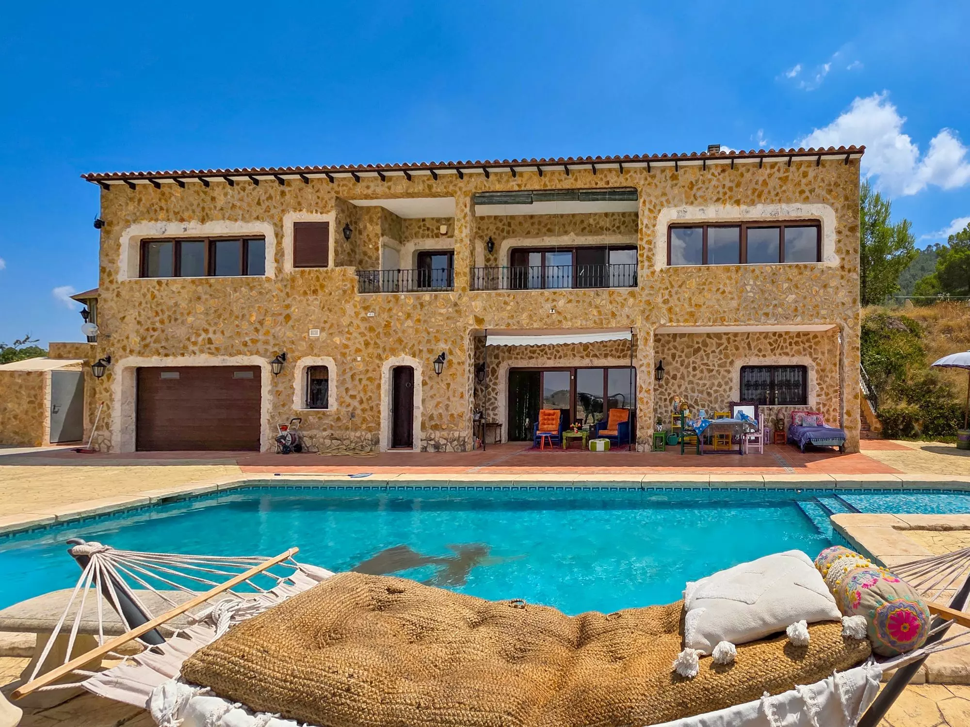 Country House 366 M² In Pinoso, Spain