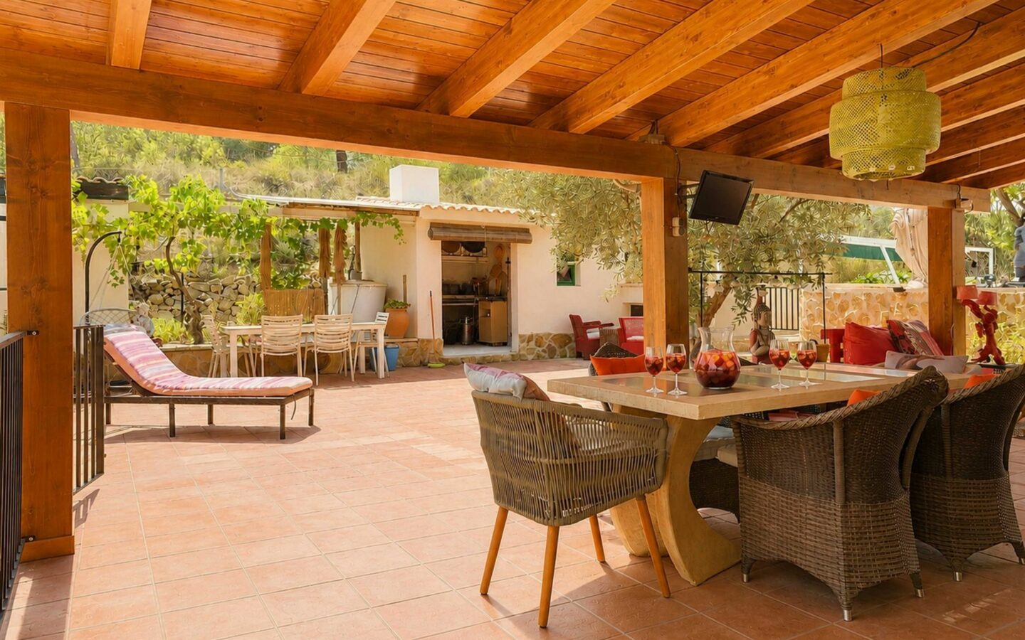 Country House 366 M² In Pinoso, Spain