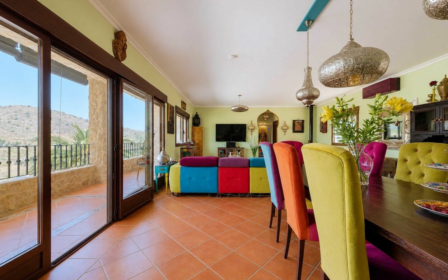 Country House 366 M² In Pinoso, Spain