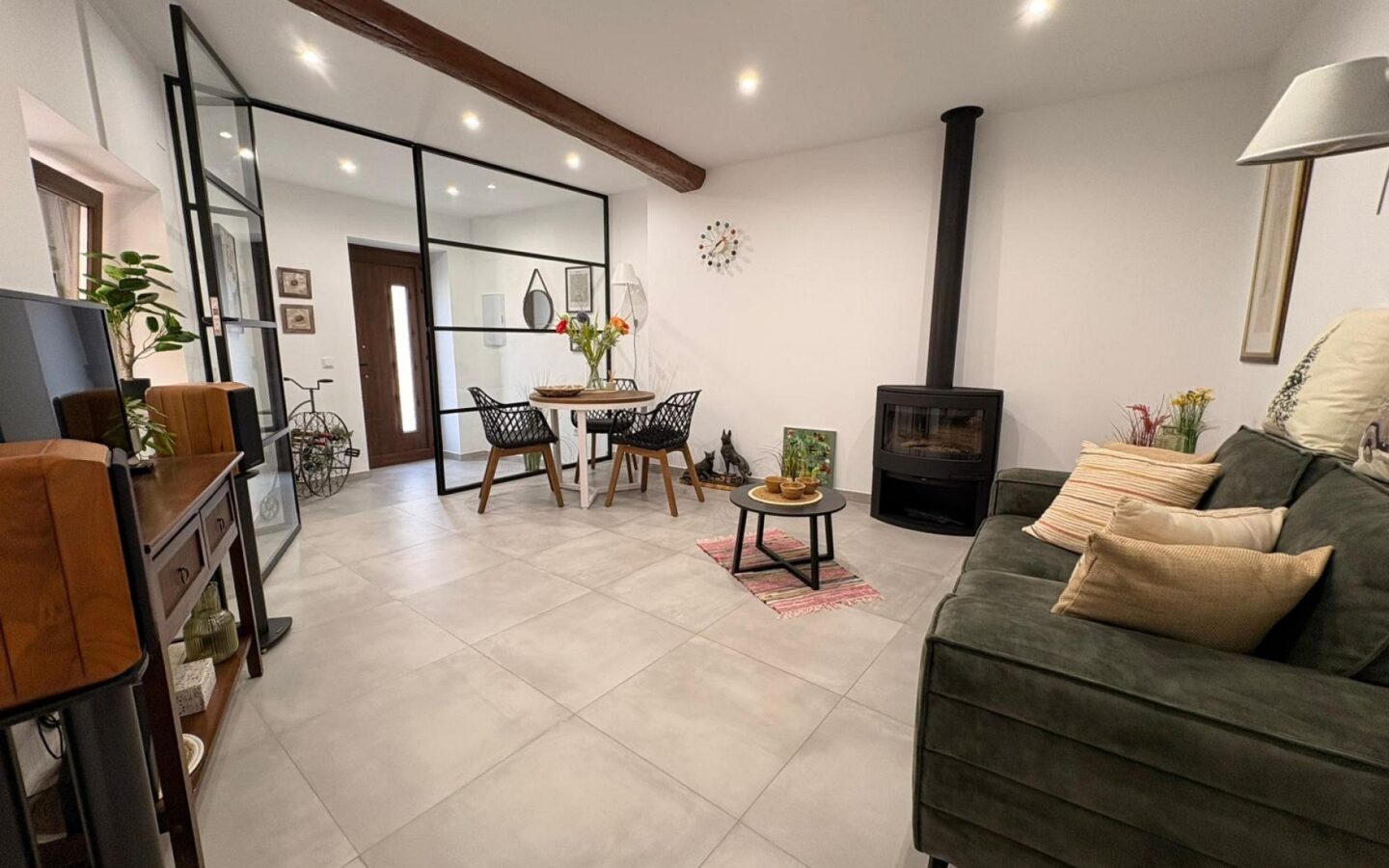 4-bedroom Townhouse In Biar, Spain (321 M²)