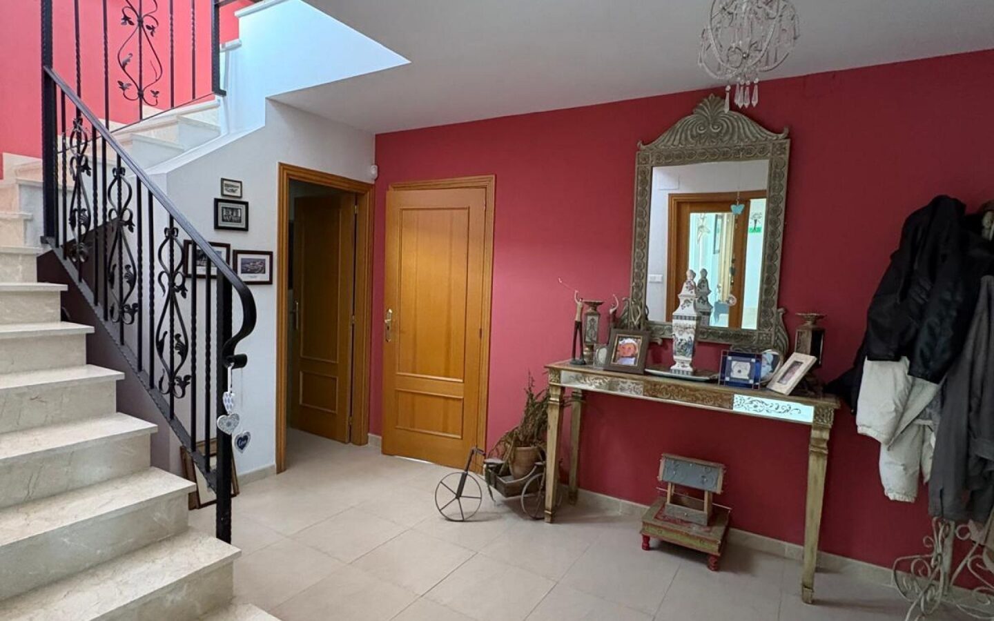 Detached Villa 453 M² In Pinoso, Spain