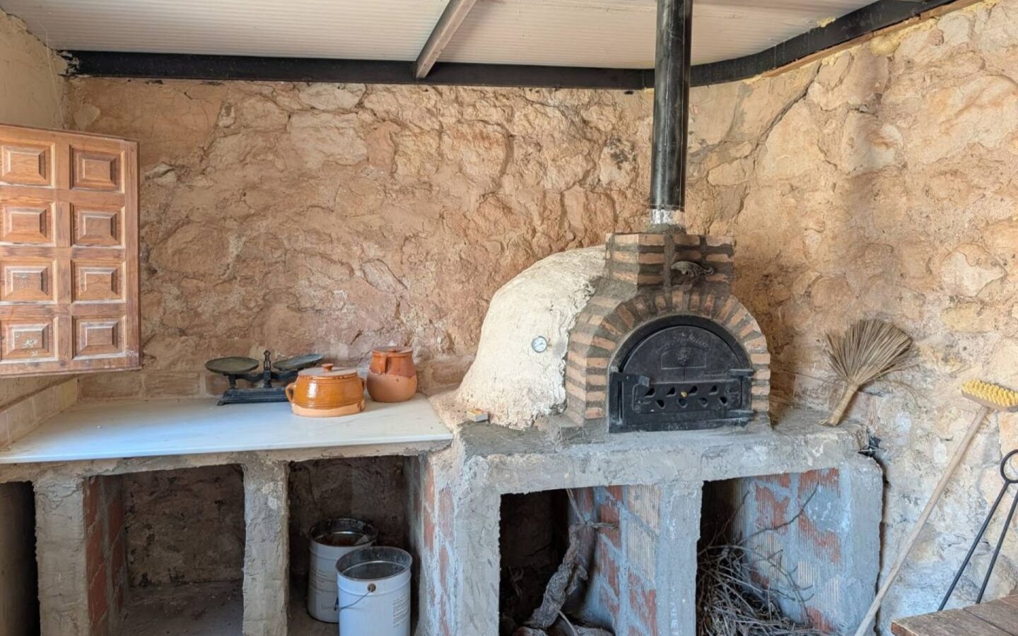 Country House 280 M² In Salinas, Spain