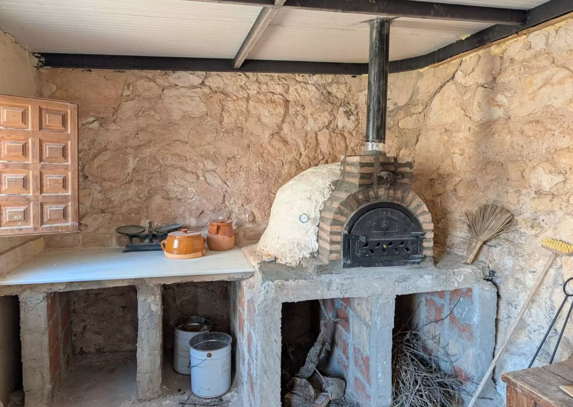 Country House 280 M² In Salinas, Spain