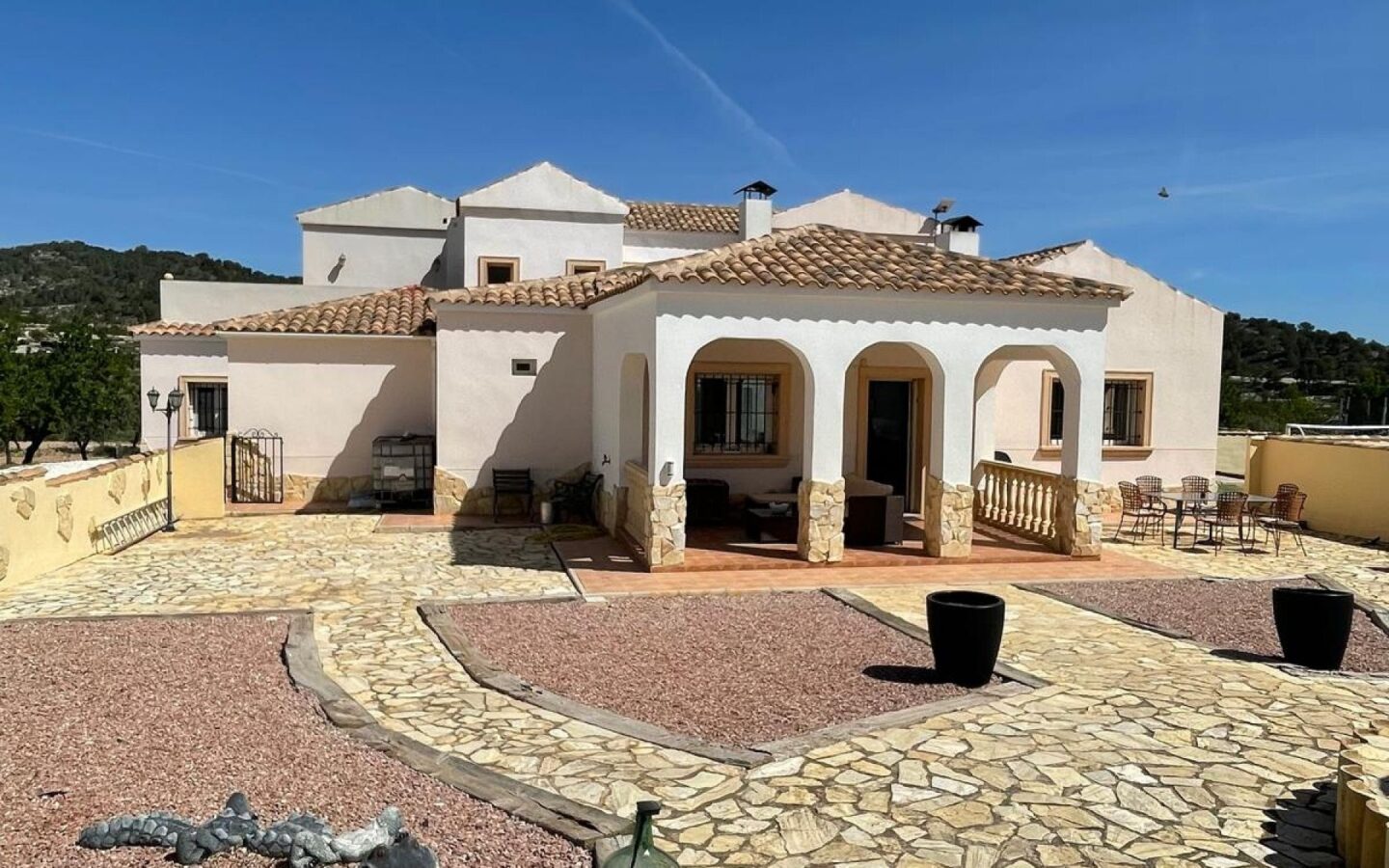 Detached Villa 453 M² In Pinoso, Spain