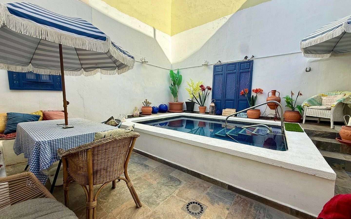 Townhouse 197 M² In Pinoso, Spain