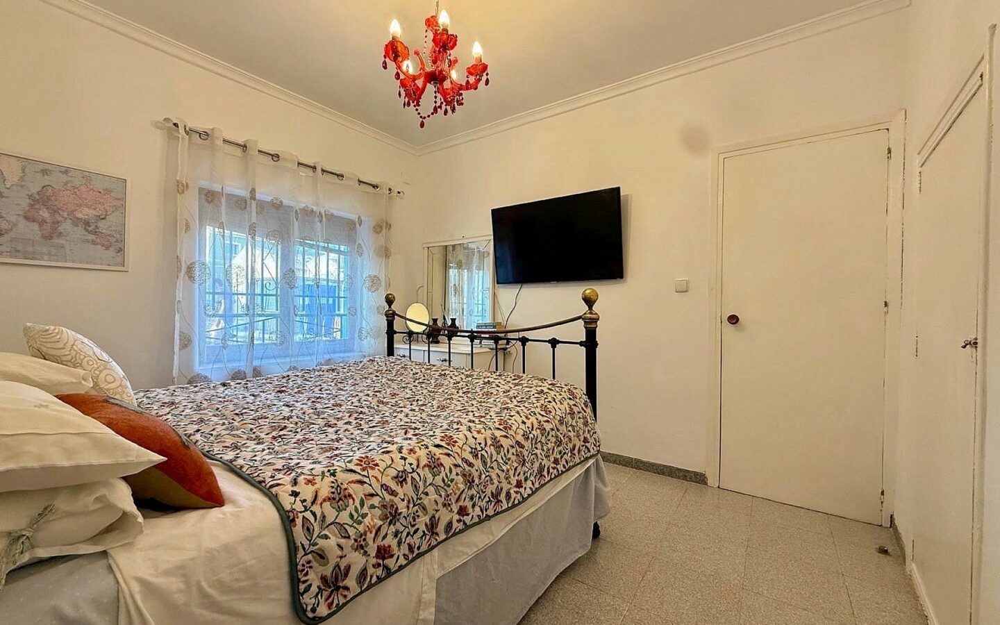 Townhouse 197 M² In Pinoso, Spain