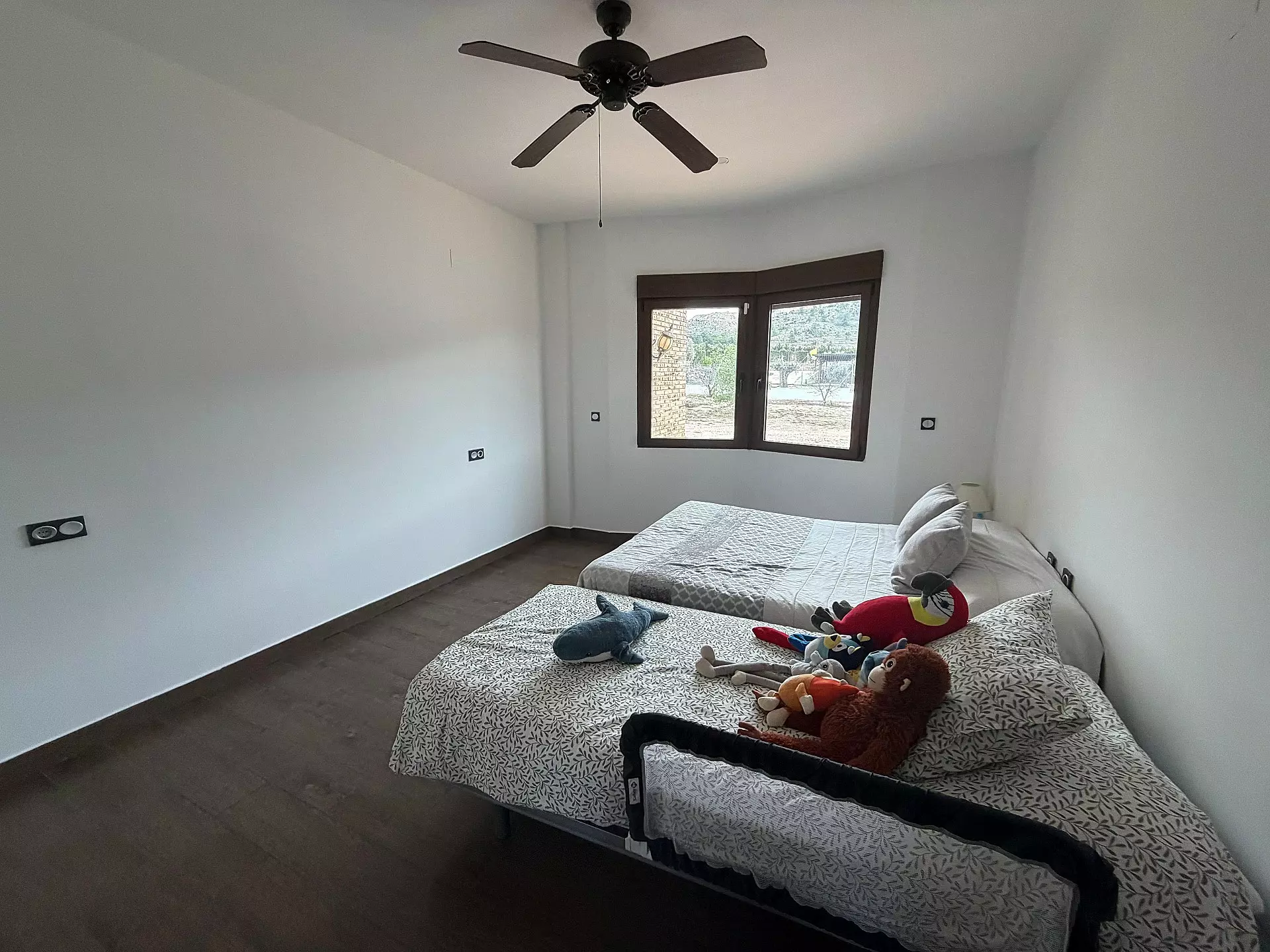 Country House 188 M² In Yecla, Spain