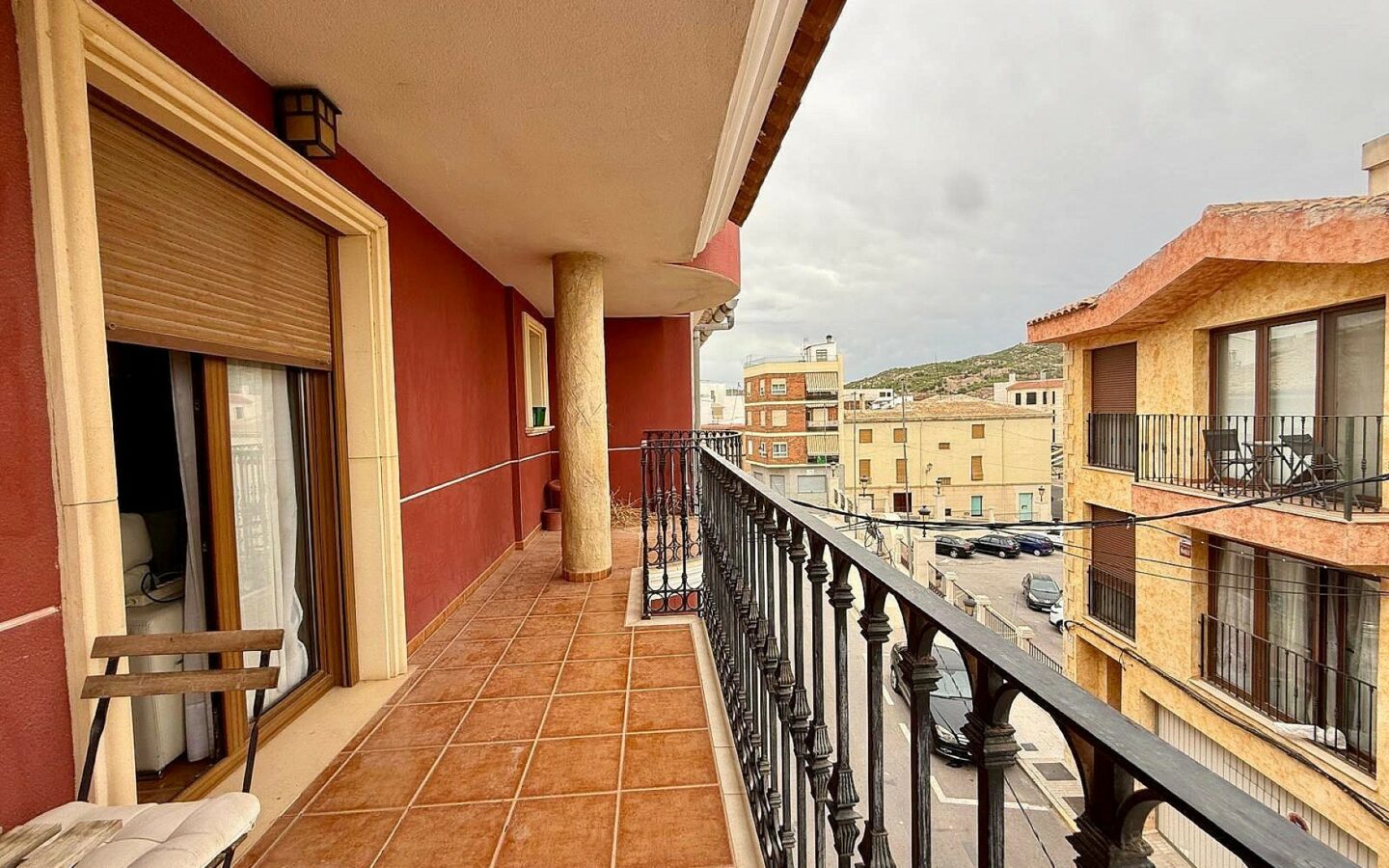Townhouse 480 M² In Pinoso, Spain