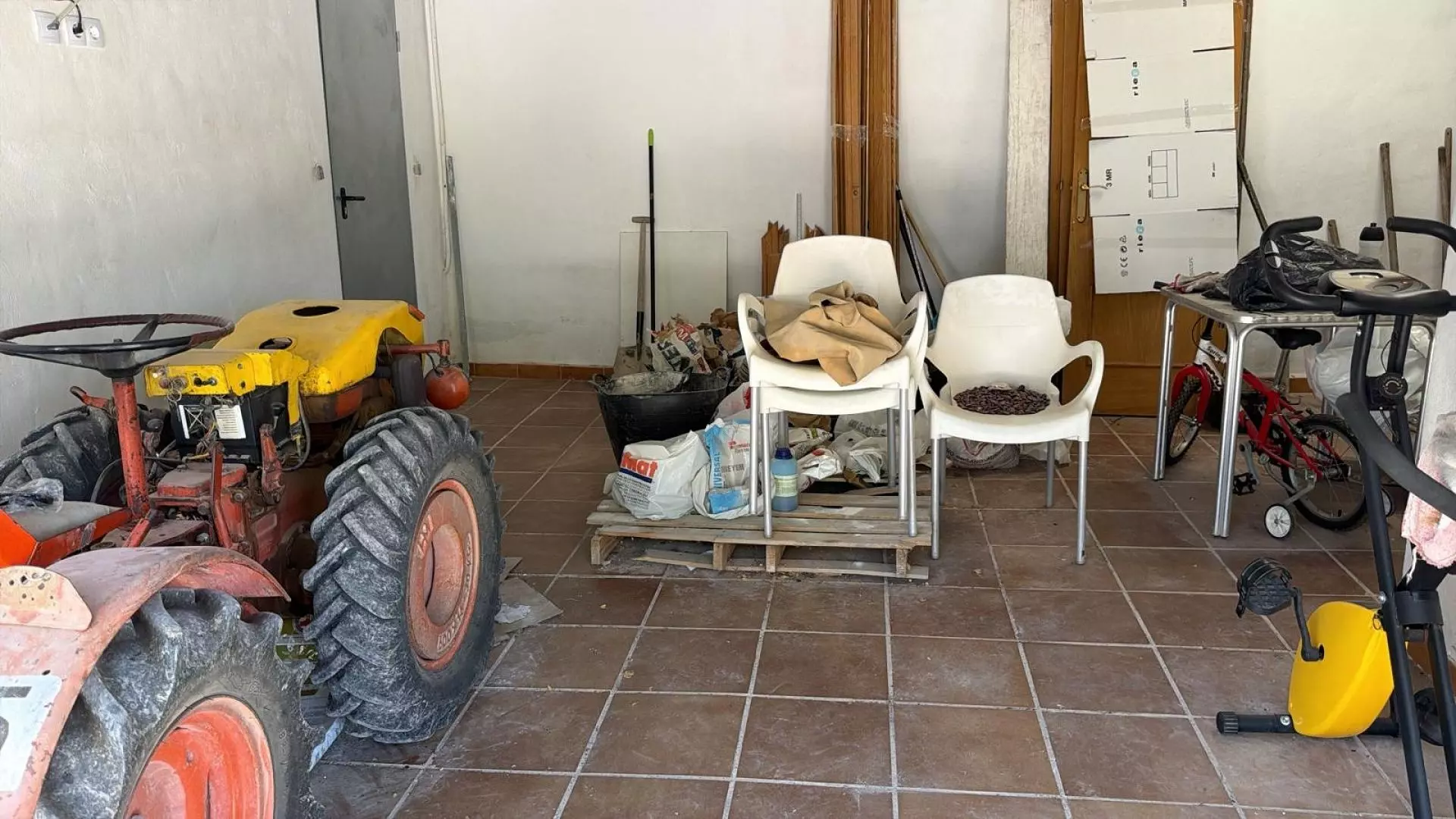 Finca 110 M² In Pinoso, Spain