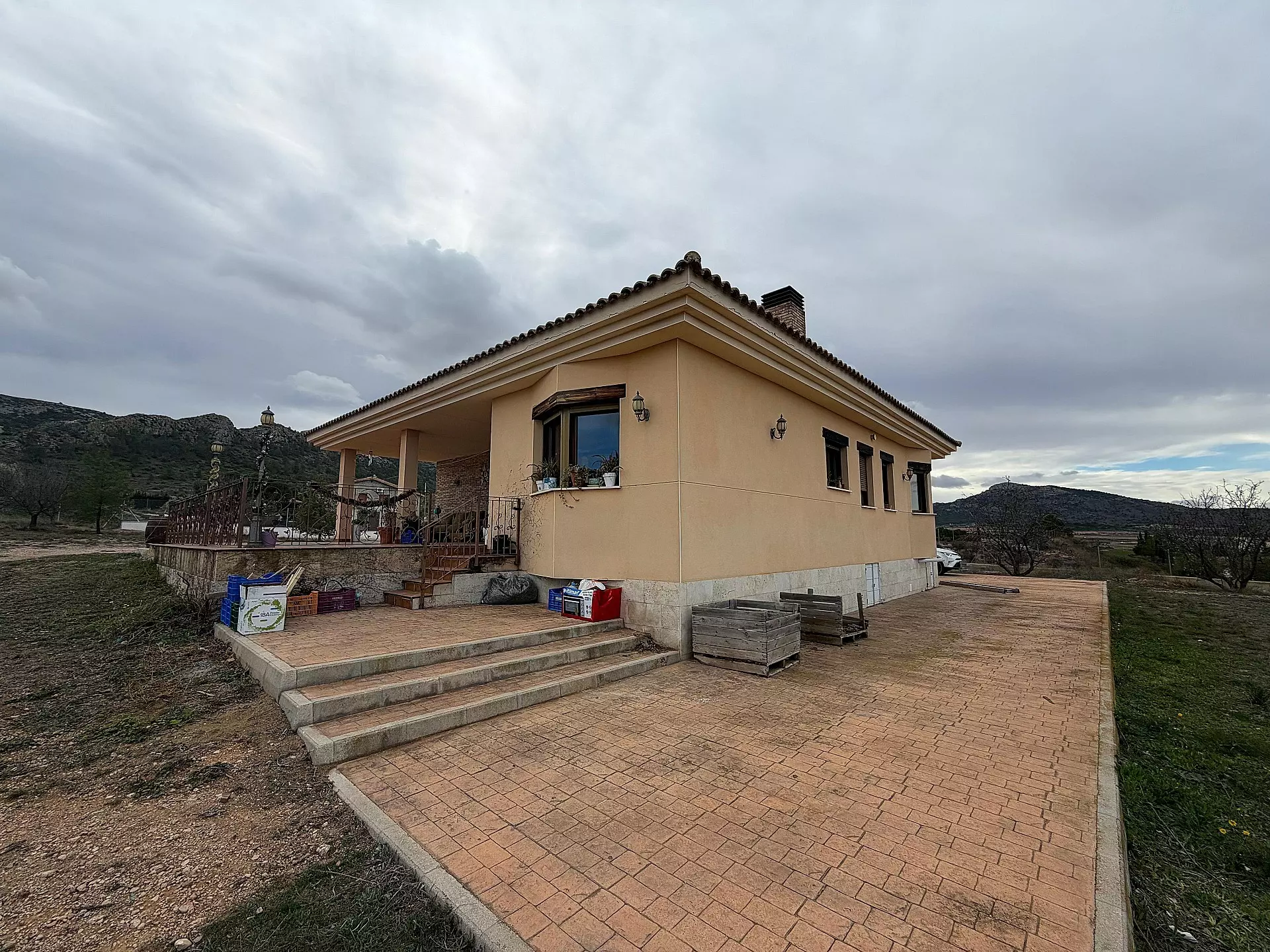 Country House 188 M² In Yecla, Spain