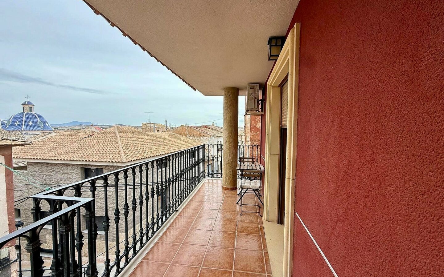 Townhouse 480 M² In Pinoso, Spain