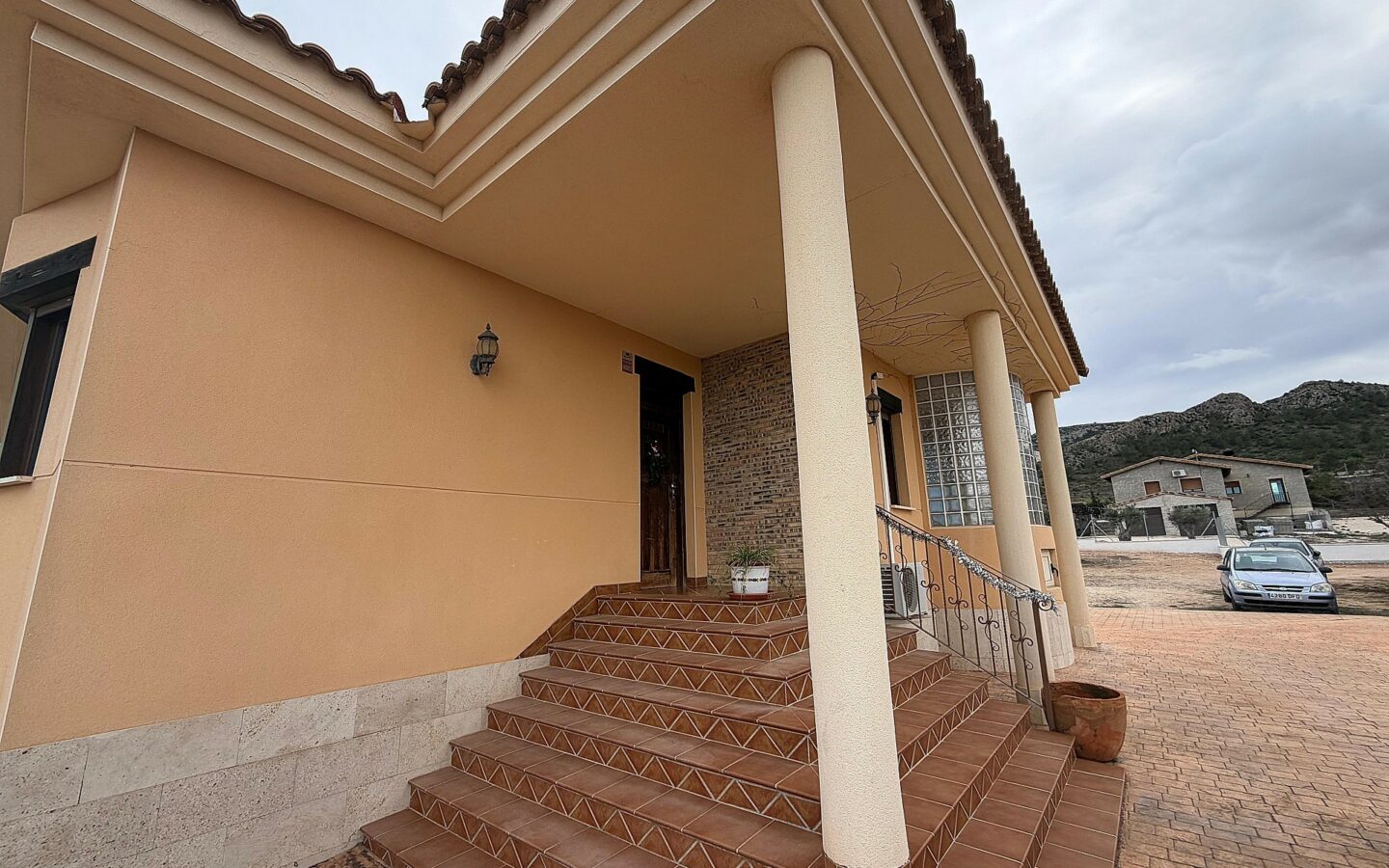 Country House 188 M² In Yecla, Spain