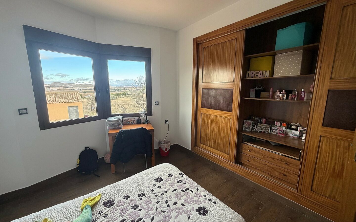 Country House 188 M² In Yecla, Spain