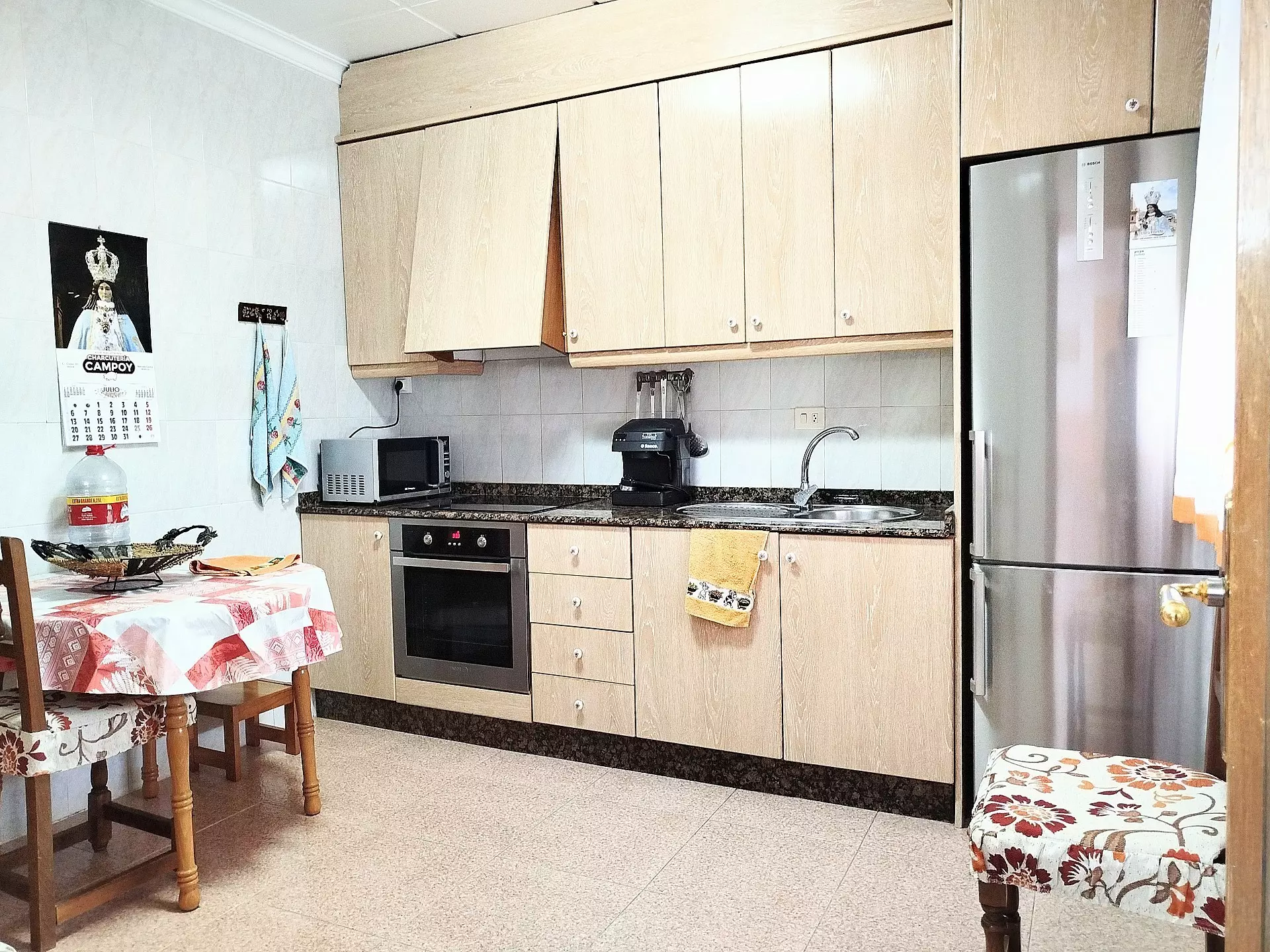 4-bedroom Country House In Yecla, Spain (190 M²)