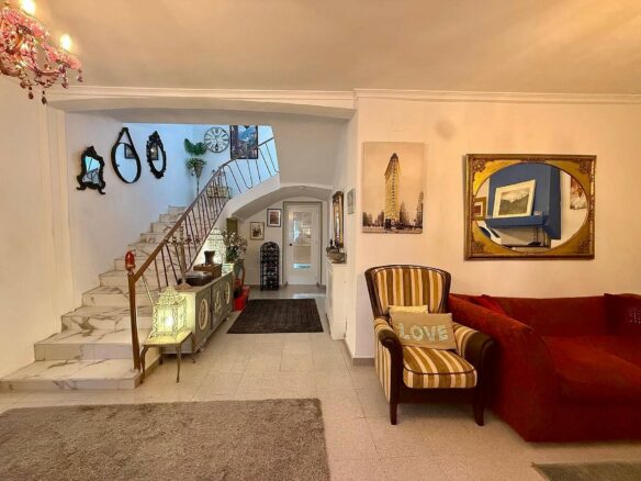 Townhouse 197 M² In Pinoso, Spain